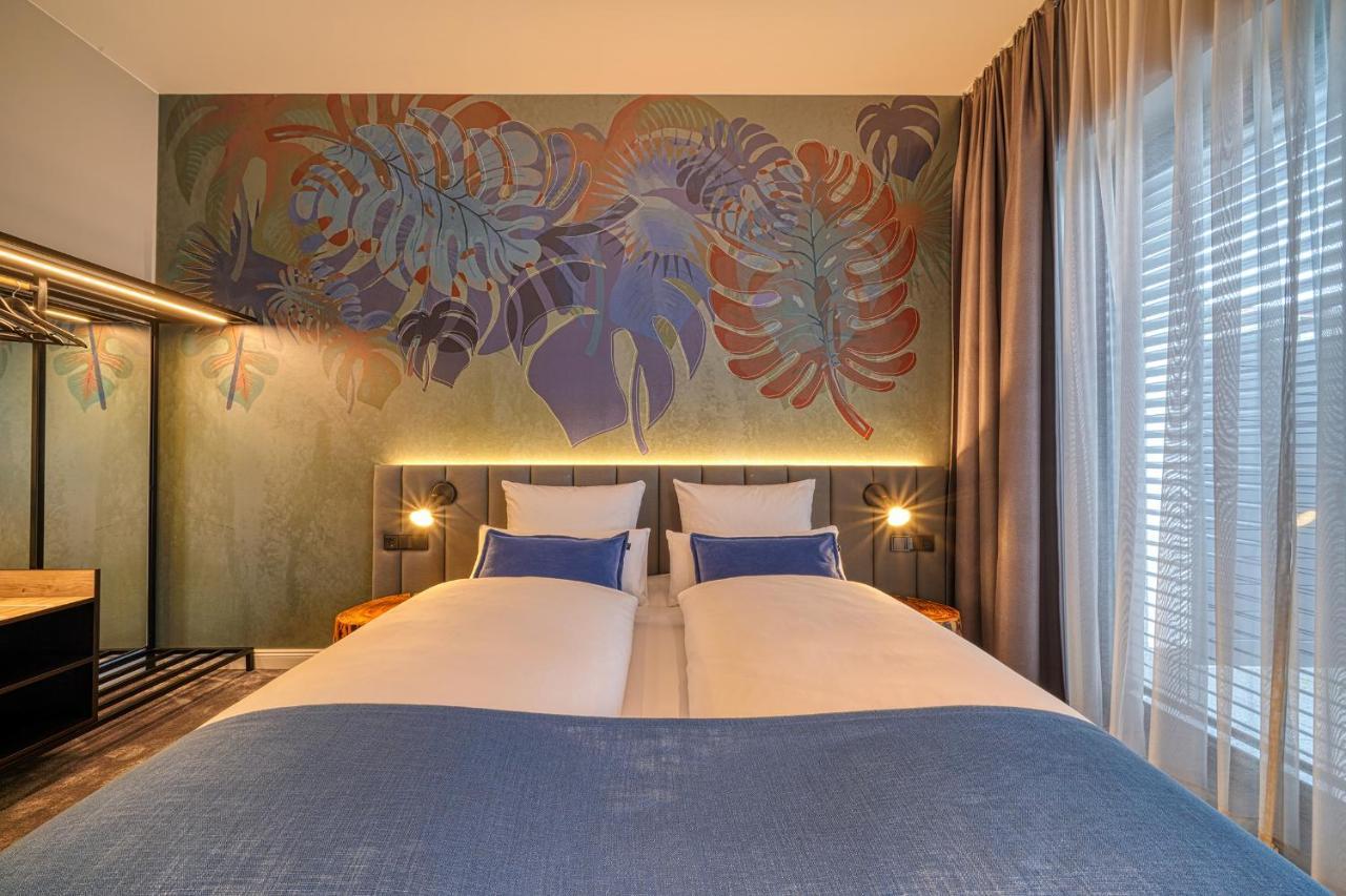 Vienna House Easy By Wyndham Hotel Bonn