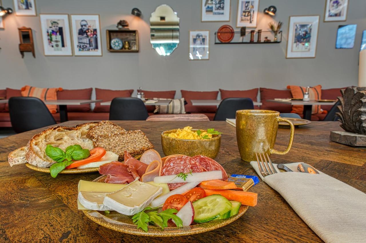 Vienna House Easy By Wyndham Hotel Bonn