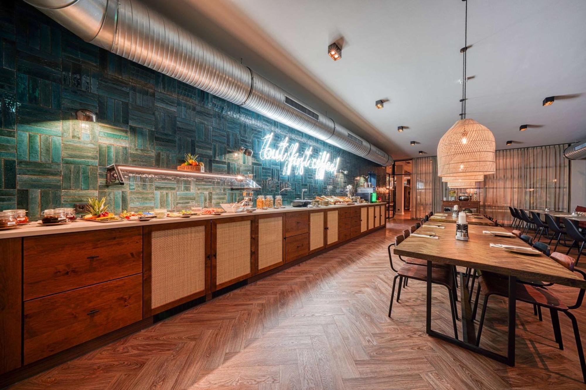 Vienna House Easy By Wyndham Hotel Bonn