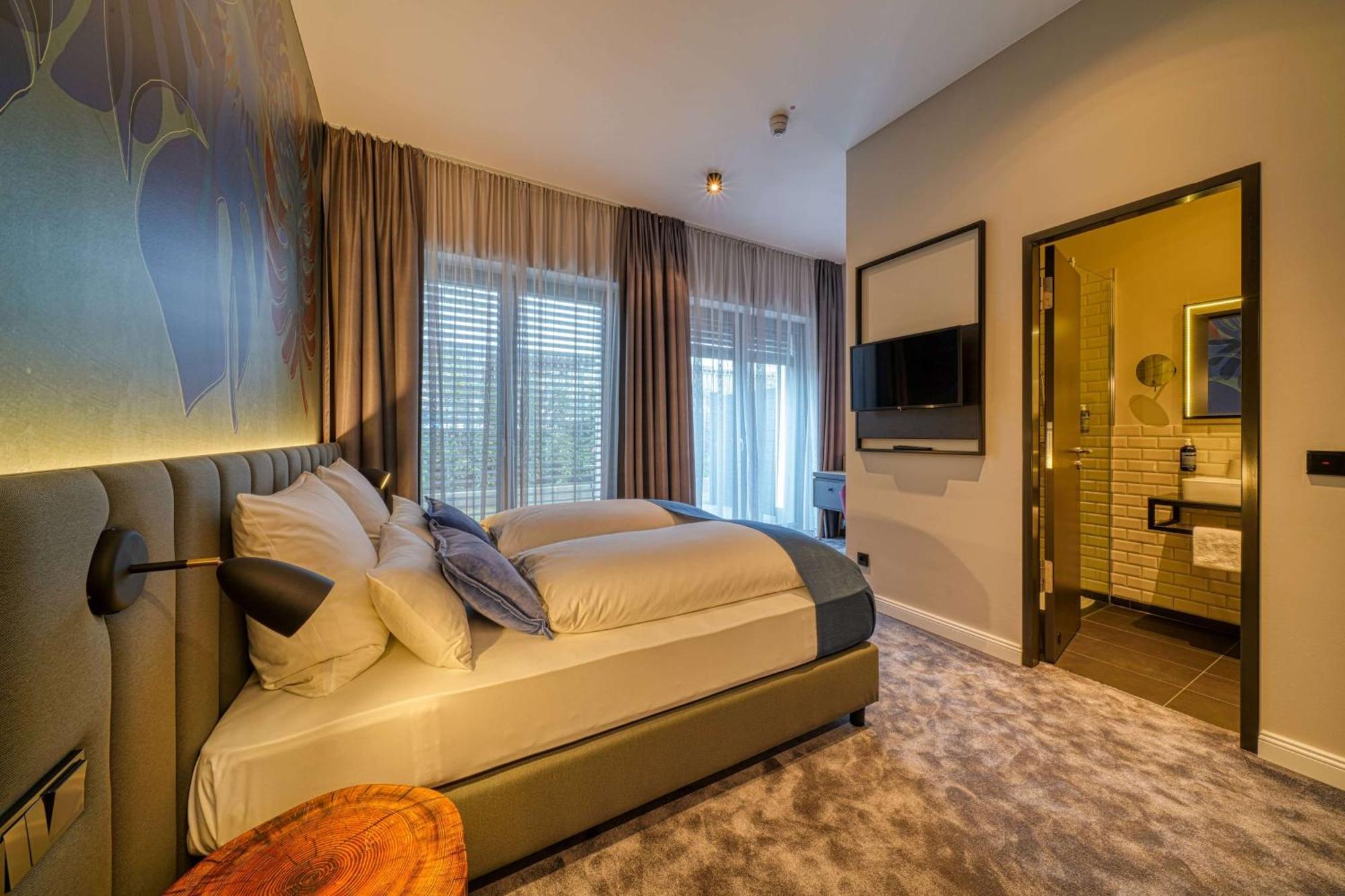 Vienna House Easy By Wyndham Hotel 3*
